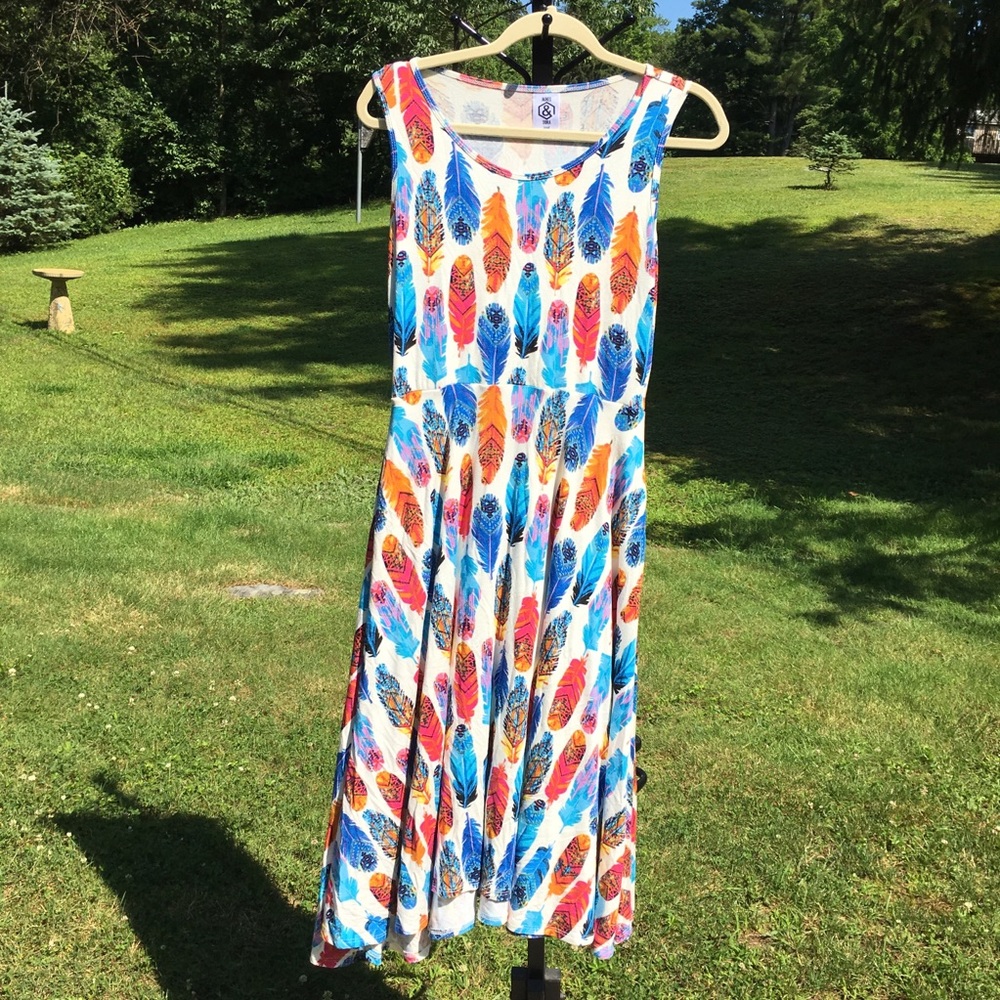 Agnes & Dora Angelou feather dress size small